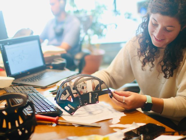 Most Hardware Startups Don’t Fail at Idea Stage – They Fail in the Gap